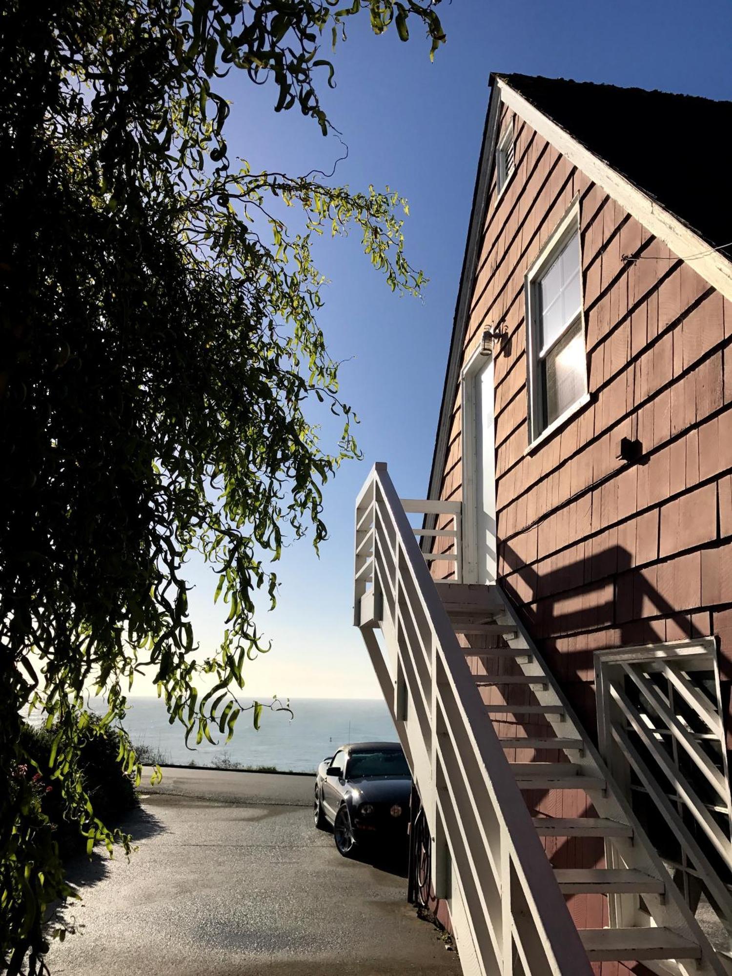Trinidad Bay Bed And Breakfast Hotel Экстерьер фото